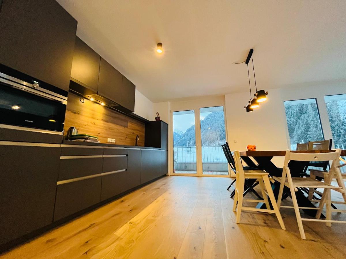 Das Taja Paznaun Penthouse Apartments See Ngoại thất bức ảnh